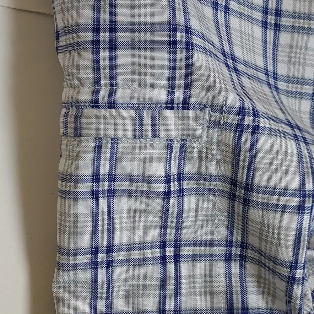 Mens Izod Golf X-Treme Function Blue/Gray/White Plaid Shorts 9
